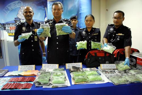 MK05_03072015_POLIS_DADAH