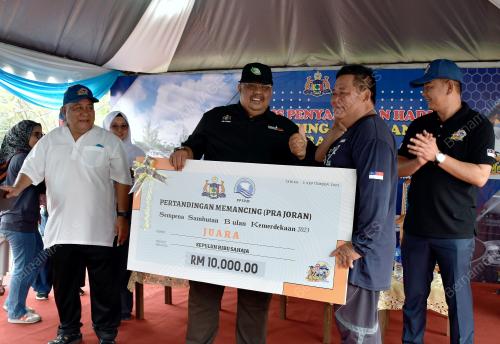 DATUK SERI AB RAUF YUSOH