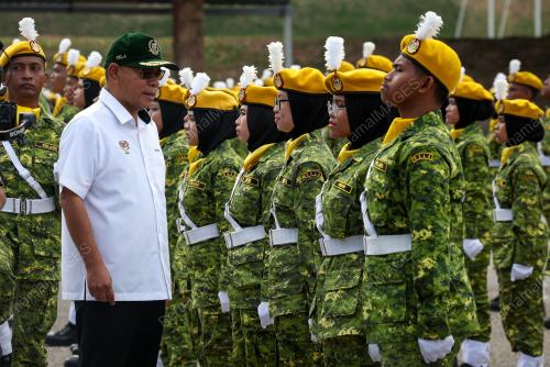 DATUK SERI SAIFUDDIN NASUTION ISMAIL