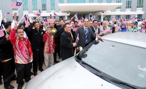 DATUK DR AHMAD YUSOFF HASSAN