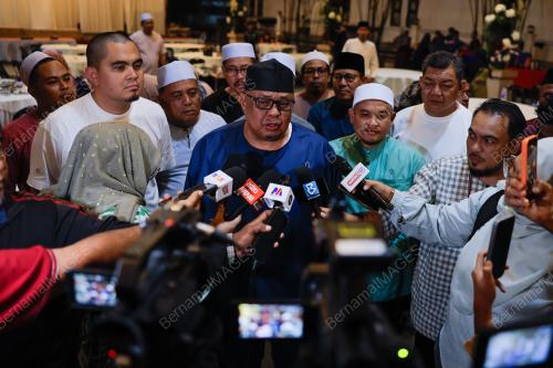 DATUK SERI AB RAUF YUSOH