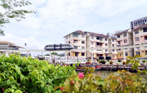 MK05_05122017_MONOREL_MELAKA