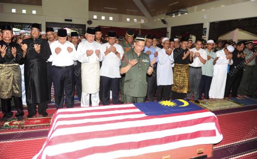 MK05_06012016_SOLAT