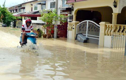MK05_07022016_MELAKA_BANJIR