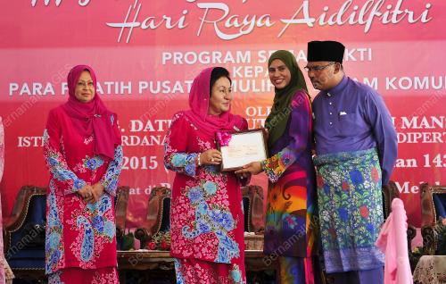 MK05_08072015_ROSMAH
