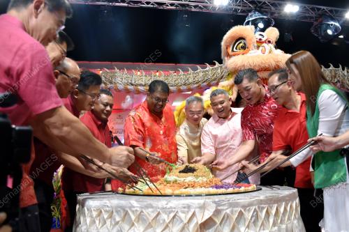 DATUK SERI AB RAUF YUSOH