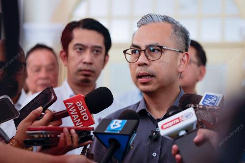 DATUK FAHMI FADZIL
