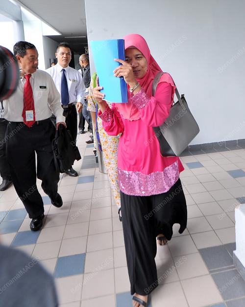 MK05_13052015_MAHKAMAH