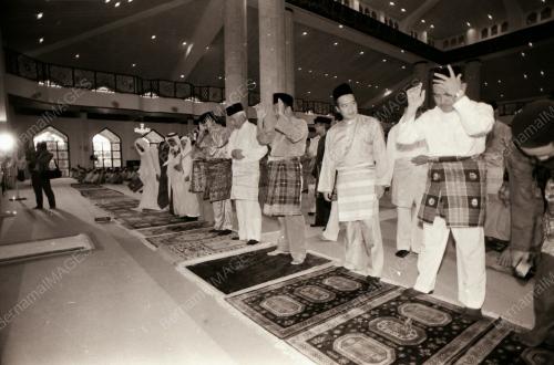 YANG DI-PERTUAN AGONG
