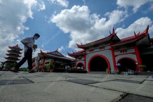 SOLAT JUMAAT MASJID CINA