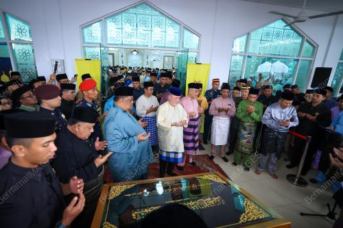 SULTAN IBRAHIM
