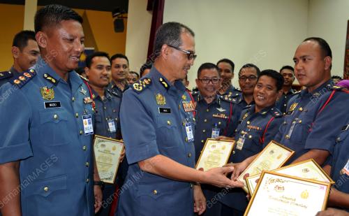 MK05_15022016_ANUGERAH_BOMBA