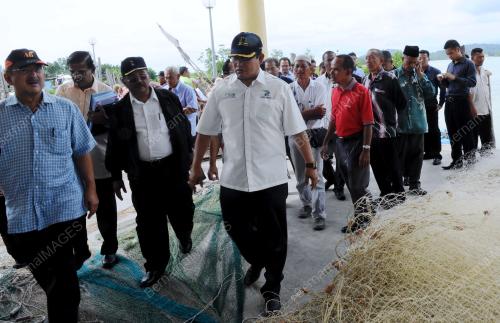 DATUK SERI NOH OMAR