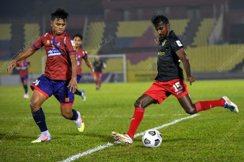 BOLA SEPAK LIGA PERDANA