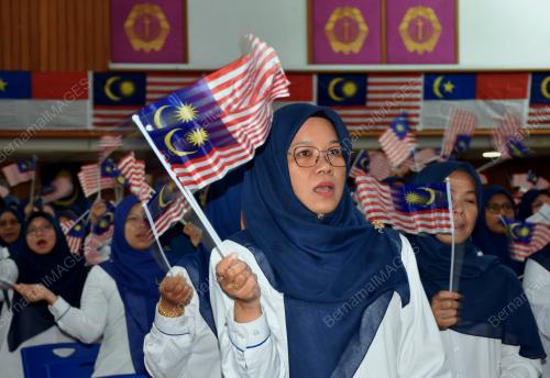 DATUK RAIS YASIN