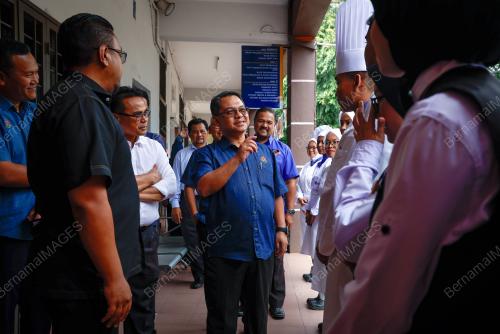 DATUK TS MUSTAPHA SAKMUD