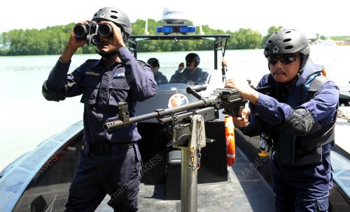 MK05_18062014_MARITIM_SEDIA