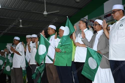 MK05_19042018_CALON_PAS