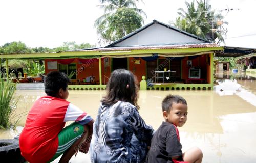 MK05_20112012_MANGSA_BANJIR