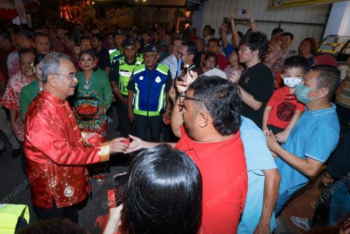 TUN MOHD ALI RUSTAM