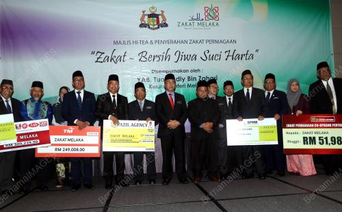 MK05_25102018_ZAKAT_BN201810241878