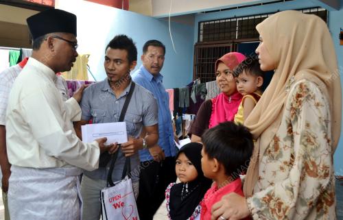 MK05_27072013_IDRIS_SUMBANGAN