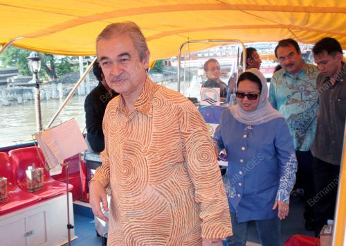 ABDULLAH AHMAD BADAWI