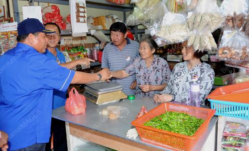 MK05_28042013_PASAR_ASAHAN