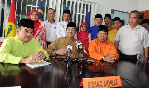 DATUK SERI HISHAMMUDDIN TUN HUSSIEN
