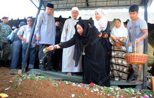 MK05_30062017_JENAZAH