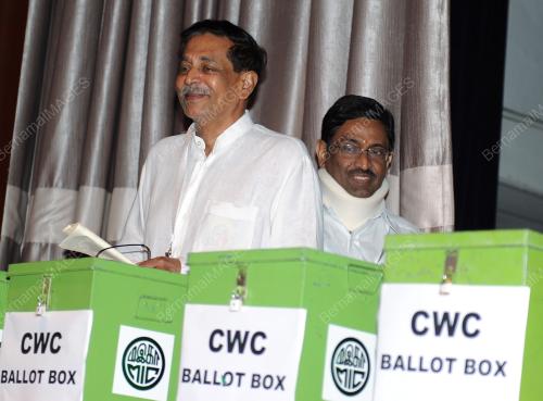 MK05_30112013_UNDI_PRESIDEN