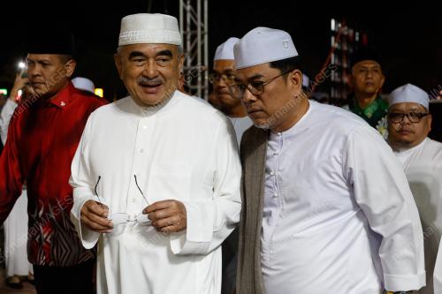 TUN MOHD ALI RUSTAM