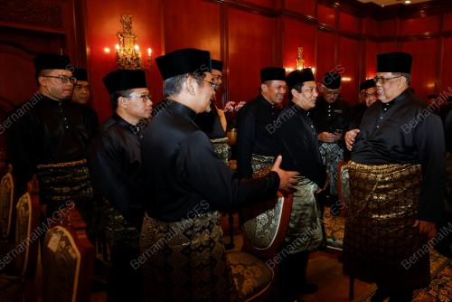 DATUK SERI AB RAUF YUSOH