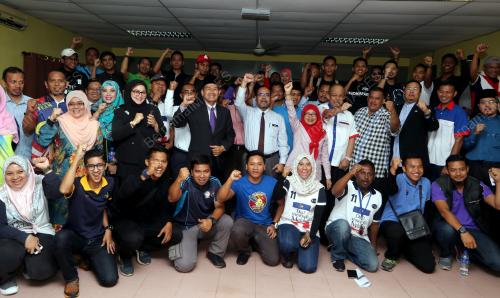 MK06_02102017_PENARIKAN