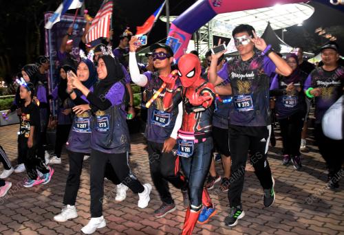 NEON NIGHT FUN RUN