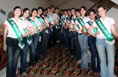 FINALIS MISS MALAYSIA EARTH 2008