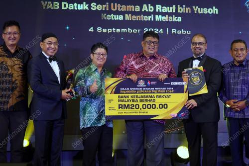 DATUK EWON BENEDICK