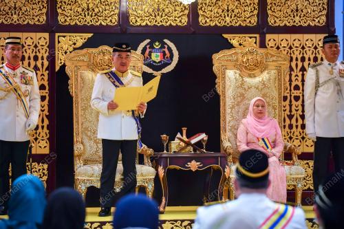 TUN MOHD ALI RUSTAM