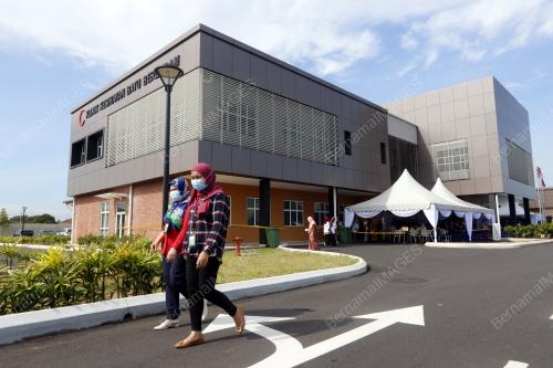 KLINIK KESIHATAN JENIS 2 BATU BERENDAM