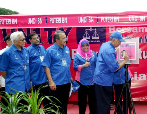 MK06_09032013_PM_LAWAT_MELAKA