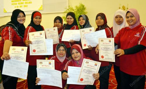MK06_10102012_SIJIL_OKU