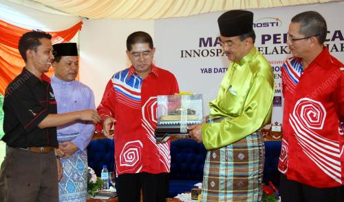 MOHAMAD AZRAI HUSSAIN