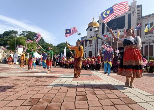 PELANCARAN SAMBUTAN BULAN KEBANGSAAN