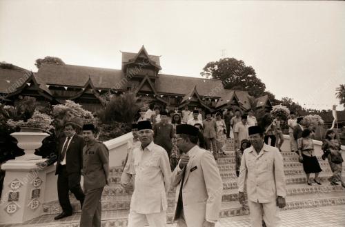 YANG DI-PERTUAN AGONG
