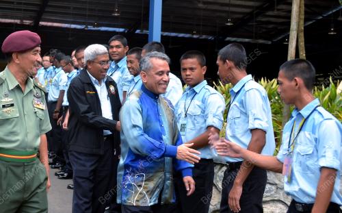 MK06_14012012_ISMAIL_LAWAT