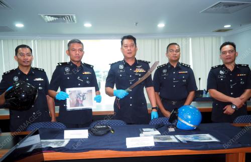 ACP CHRISTOPHER PATIT