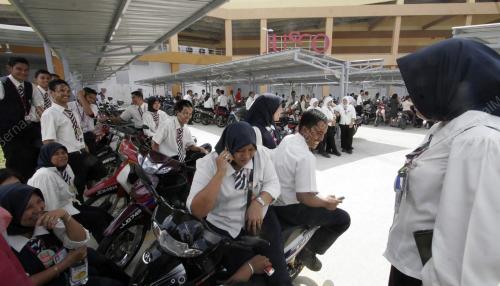 LETUPAN DI PASAR RAYA