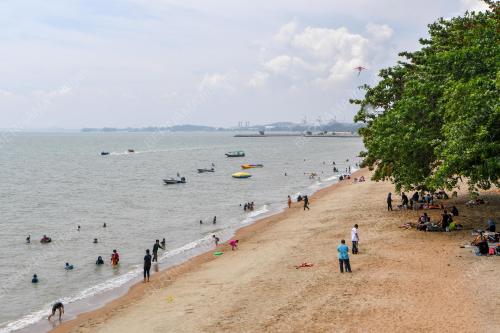 PANTAI PENGKALAN BALAK