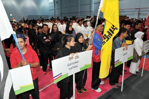 MK06_16112012_SILAT