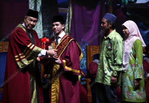 DATUK SERI DR. AHMAD ZAHID HAMIDI